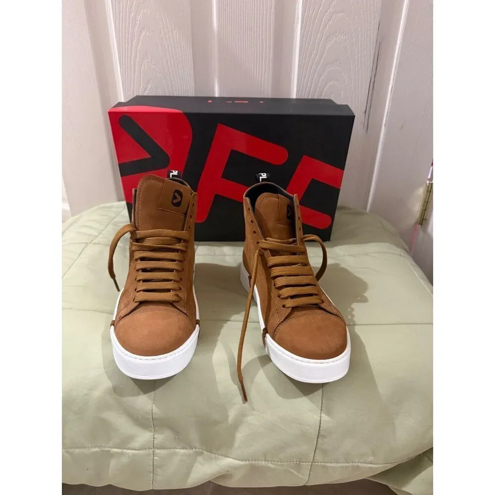 OFF PLAY -   tan suede high-top sneakers with white soles Made in Italy